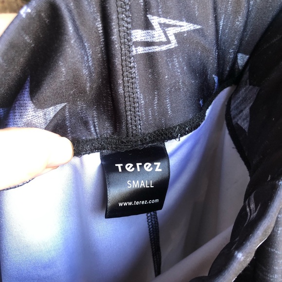 TEREZ Star & Moon Leggings - Picture 5 of 5